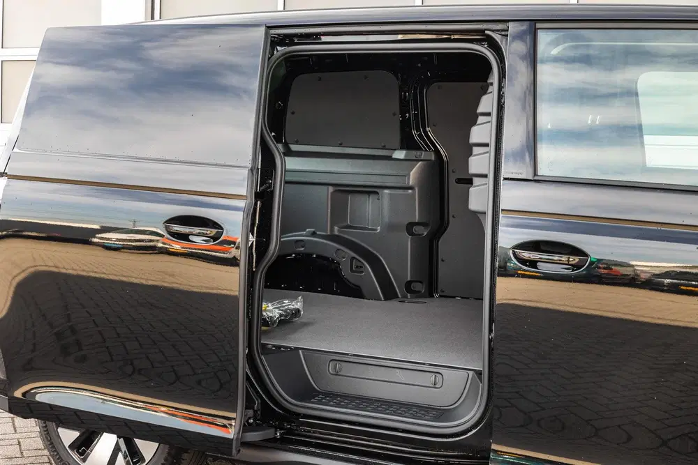 Volkswagen ID. Buzz ID. Buzz Cargo 286pk Bulli Edition 79 kWh uit 2026, foto 5
