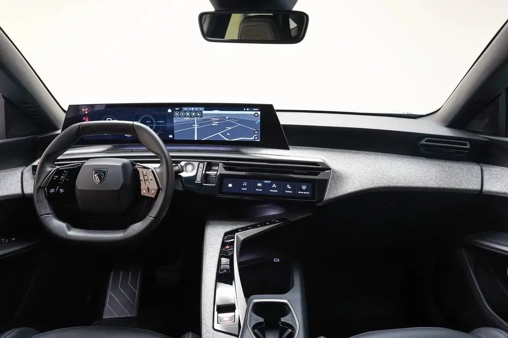 Peugeot 3008 Allure 73 kWh SOH 95 uit 2025, foto 4