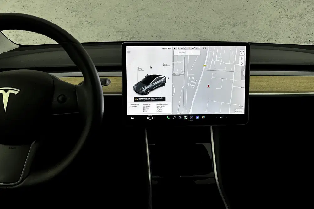 Tesla Model 3 Long Range AWD 75 kWh uit 2020, foto 11