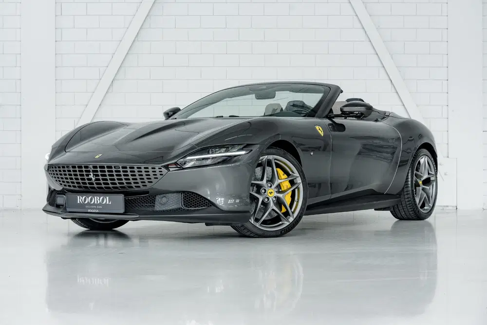 Ferrari Roma Spider l Canna di Fucile l Scuderia Shield uit 2025