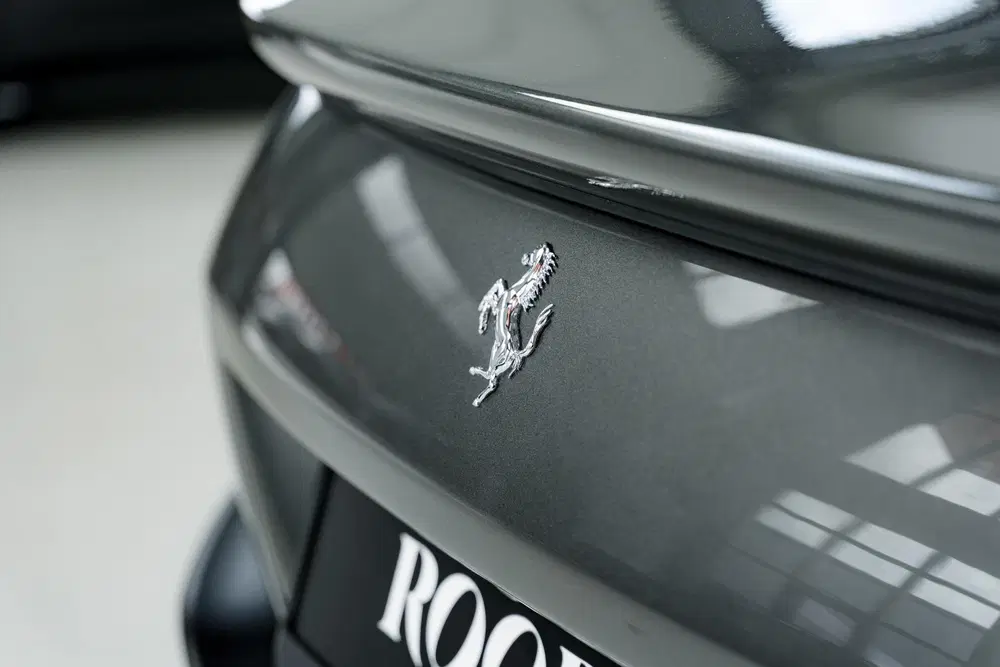 Ferrari Roma Spider l Canna di Fucile l Scuderia Shield uit 2025, foto 13