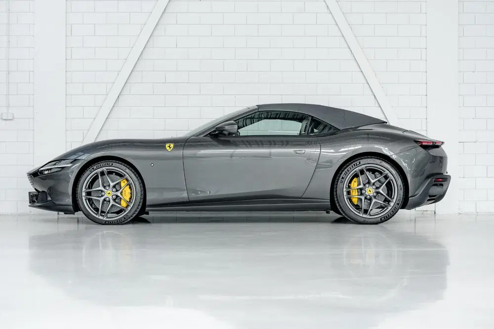 Ferrari Roma Spider l Canna di Fucile l Scuderia Shield uit 2025, foto 3