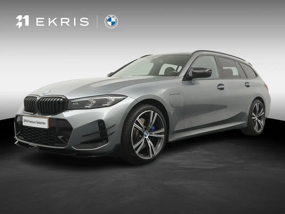 BMW 3-serie 330e uit 2023