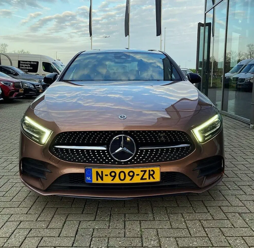 Mercedes-Benz A-Klasse A-Klasse A 180 136pk AMG 7G-DCT 2022 uit 2022, foto 2