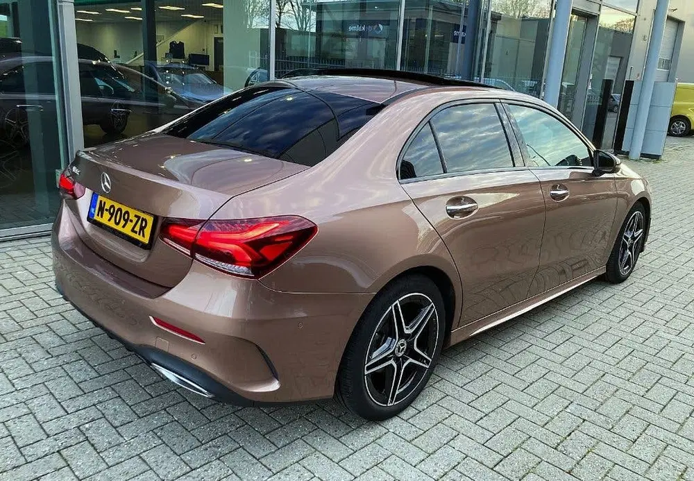Mercedes-Benz A-Klasse A-Klasse A 180 136pk AMG 7G-DCT 2022 uit 2022, foto 5