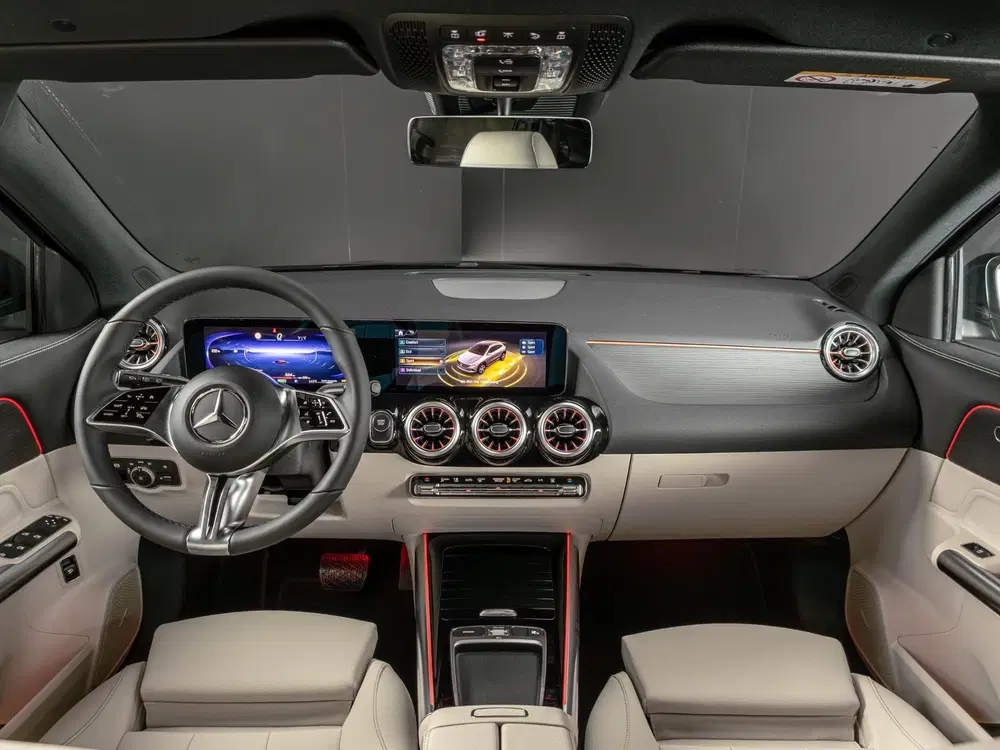 Mercedes-Benz EQA 250+ Business Solution Luxury 71 kWh uit 2026, foto 3