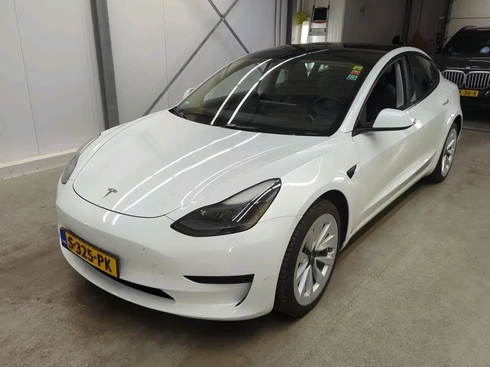 Tesla Model 3 Standard RWD Plus UPGRADE 91 uit 2023