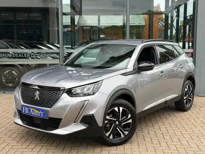 Peugeot 2008 1.2 PureTech Allure Pack Airco Lmv Cruise uit 2023