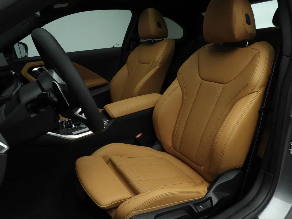 BMW 2-serie Coupé 230i uit 2026, foto 9
