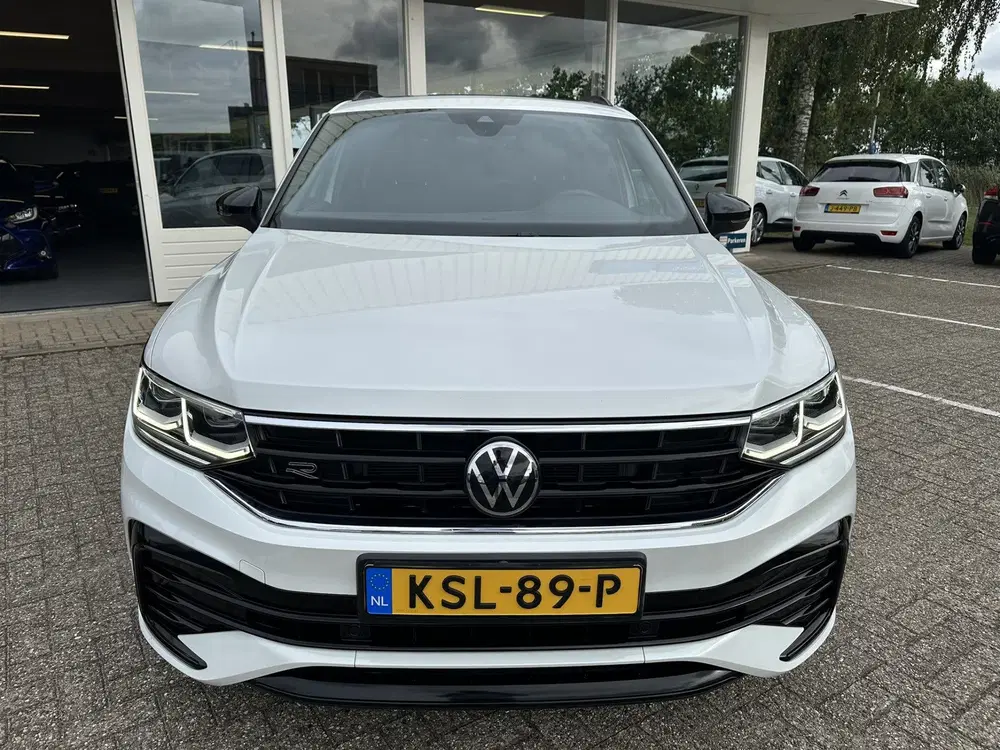 Volkswagen Tiguan 1.4 TSI eHybrid R-Line Business+ uit 2023, foto 2