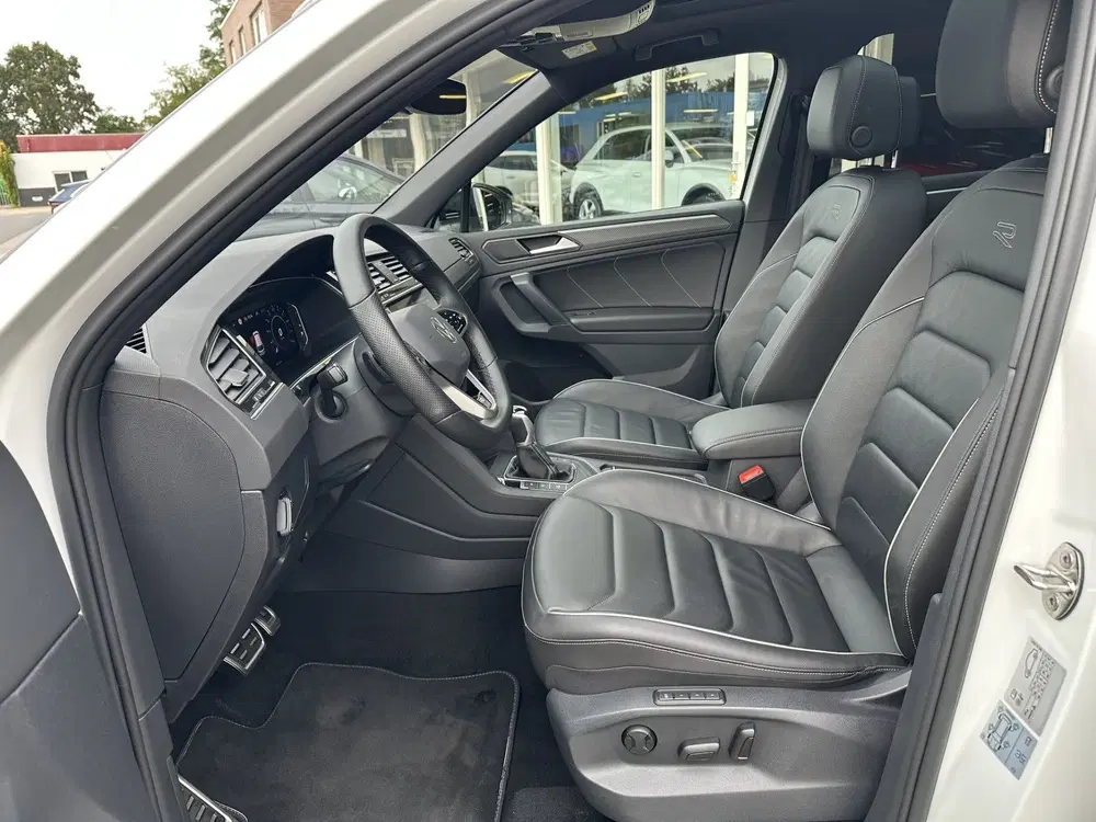 Volkswagen Tiguan 1.4 TSI eHybrid R-Line Business+ uit 2023, foto 4