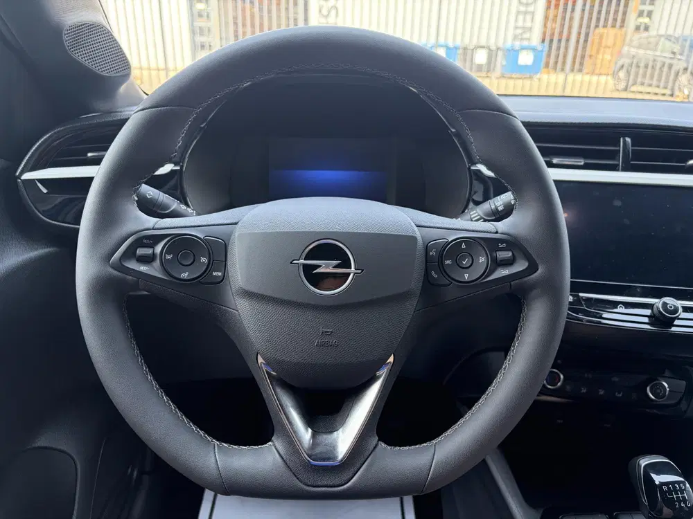 Opel Corsa 1.2 Turbo GS uit 2025, foto 9
