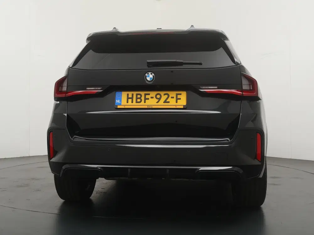 BMW X1 xDrive23i uit 2025, foto 10