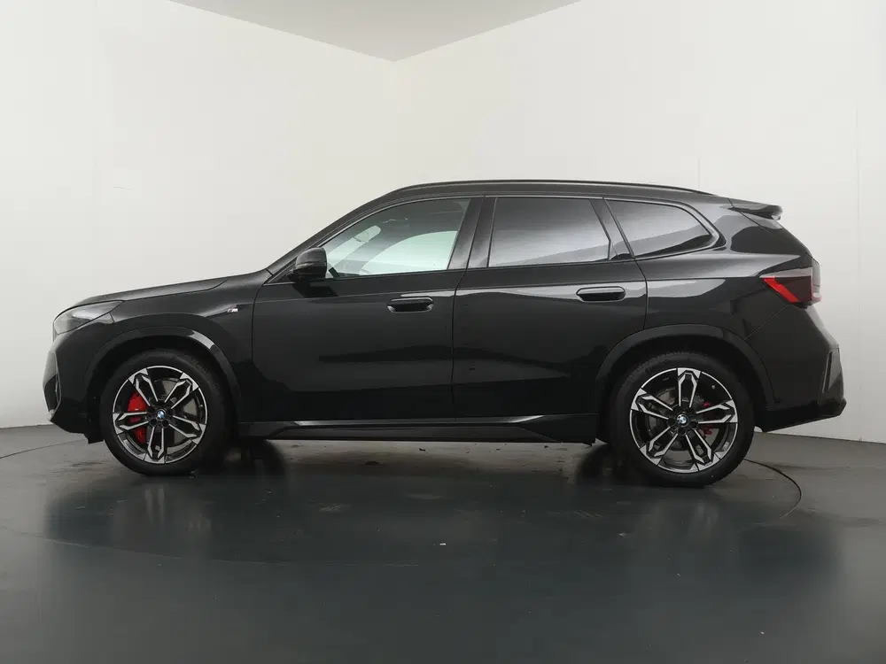BMW X1 xDrive23i uit 2025, foto 12