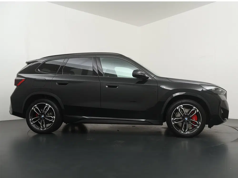 BMW X1 xDrive23i uit 2025, foto 8