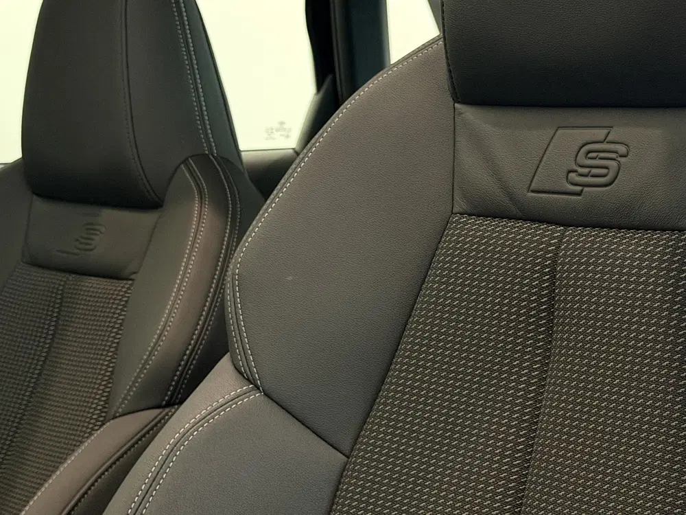 Audi A3 40 TFSI e Advanced Edition uit 2022, foto 9