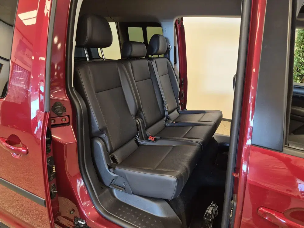 Volkswagen Caddy Maxi Rolstoelauto 5+1 uit 2020, foto 12