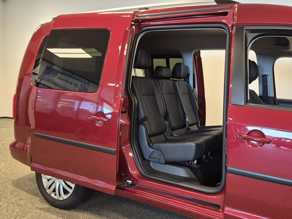 Volkswagen Caddy Maxi Rolstoelauto 5+1 uit 2020, foto 15