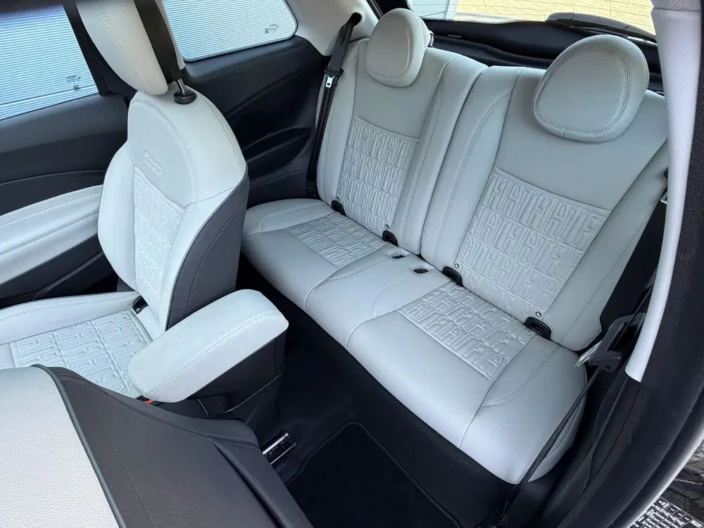Fiat 500e La Prima by Bocelli 42 kWh uit 2023, foto 10