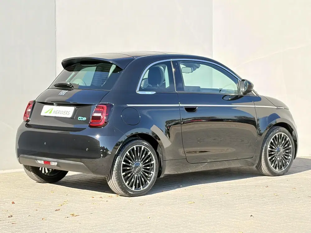 Fiat 500e La Prima by Bocelli 42 kWh uit 2023, foto 3
