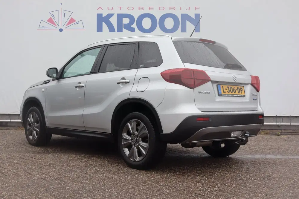 Suzuki Vitara 1.4 Boosterjet Select Smart Hybrid uit 2021, foto 3