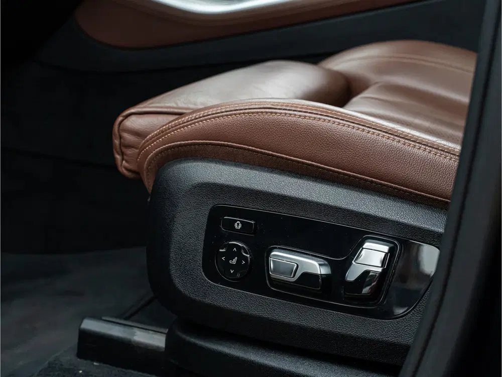 BMW X5 xDrive 45e High Exe M-Sport PANO HARMAN KA uit 2020, foto 9