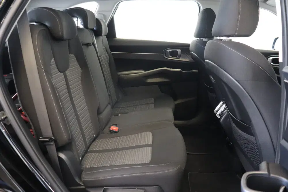Kia Sorento 1.6 T-GDI Plug-in Hybrid 4WD DynamicLine 7 uit 2021, foto 5