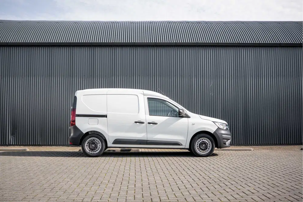 Renault Express 1.5 Blue dCi 75 uit 2022, foto 6