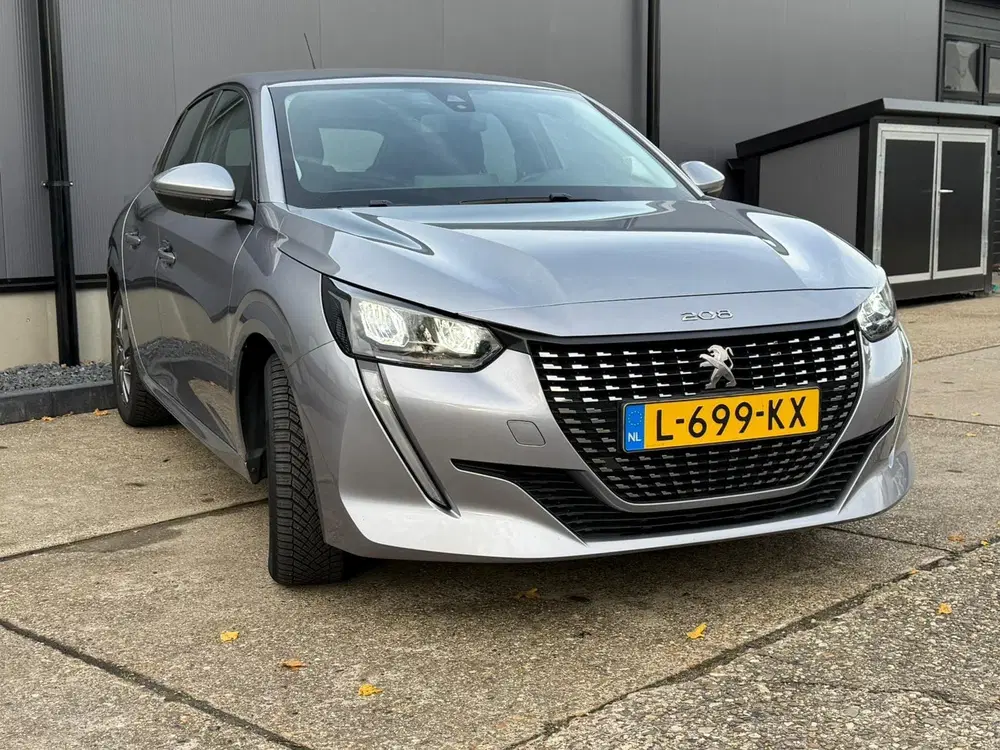 Peugeot 208 1.2 PureTech Blue Lease Active vol opties uit 2021, foto 5