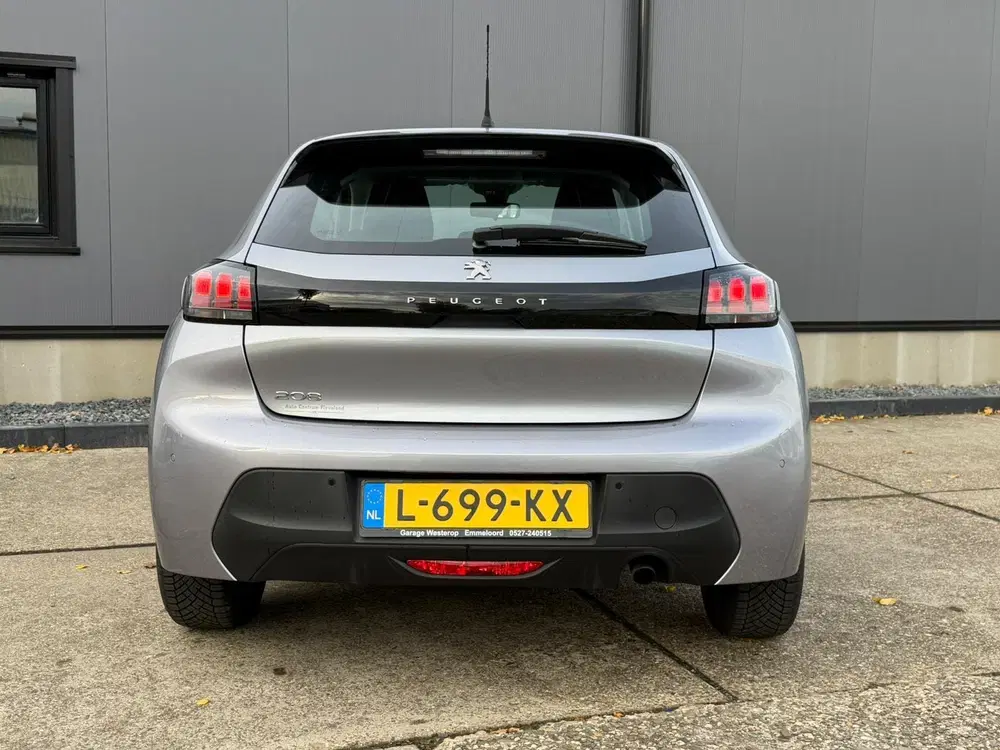 Peugeot 208 1.2 PureTech Blue Lease Active vol opties uit 2021, foto 9