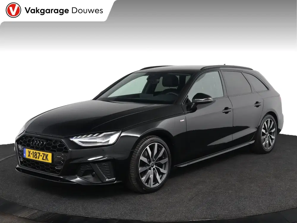 Audi A4 35 TFSI S edition Competition uit 2024
