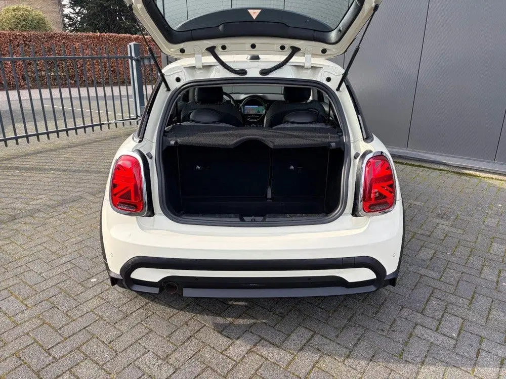 Mini Cooper 1.5 Aut. 1e eig. Sportstoelen Navi LED Sfe uit 2022, foto 10