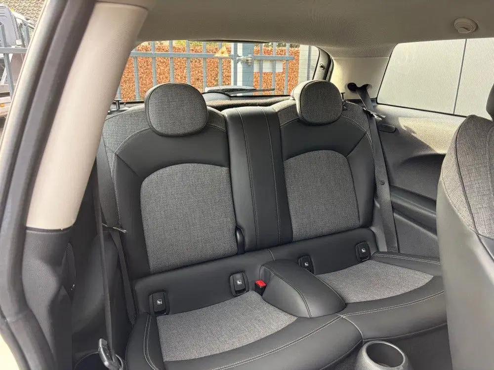 Mini Cooper 1.5 Aut. 1e eig. Sportstoelen Navi LED Sfe uit 2022, foto 4
