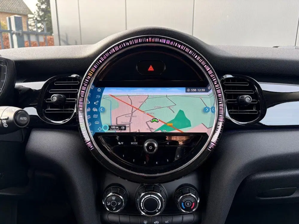 Mini Cooper 1.5 Aut. 1e eig. Sportstoelen Navi LED Sfe uit 2022, foto 6