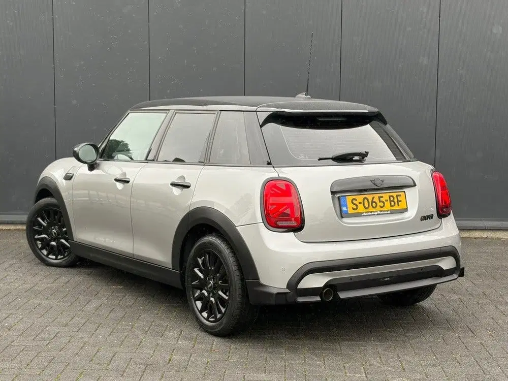 Mini Cooper 1.5 Aut. 5-Drs 1e Eig. Leder LED Camera Ca uit 2022, foto 9