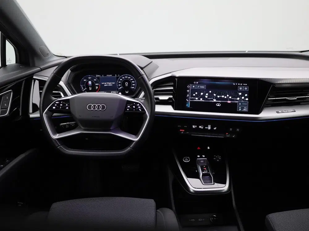 Audi Q4 e-tron 35 S edition 55 kWh 170 PK uit 2021, foto 11