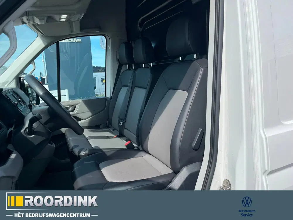 Volkswagen Crafter 35 automaat uit 2024, foto 11