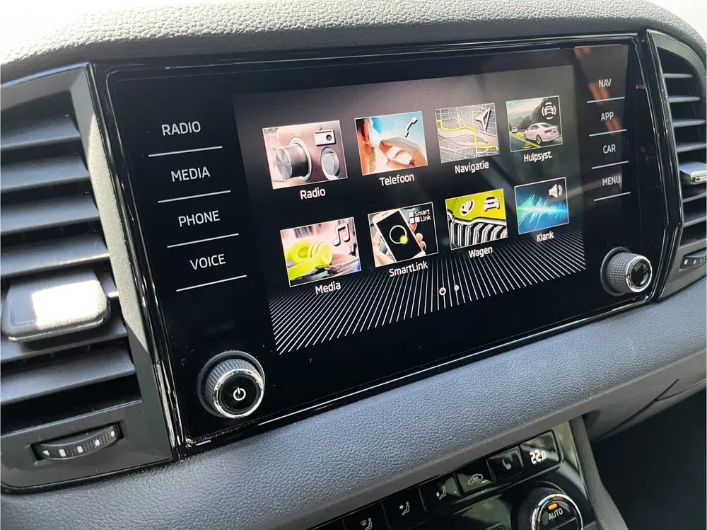Skoda Karoq 1.5 TSI ACT Sportline Business uit 2022, foto 7