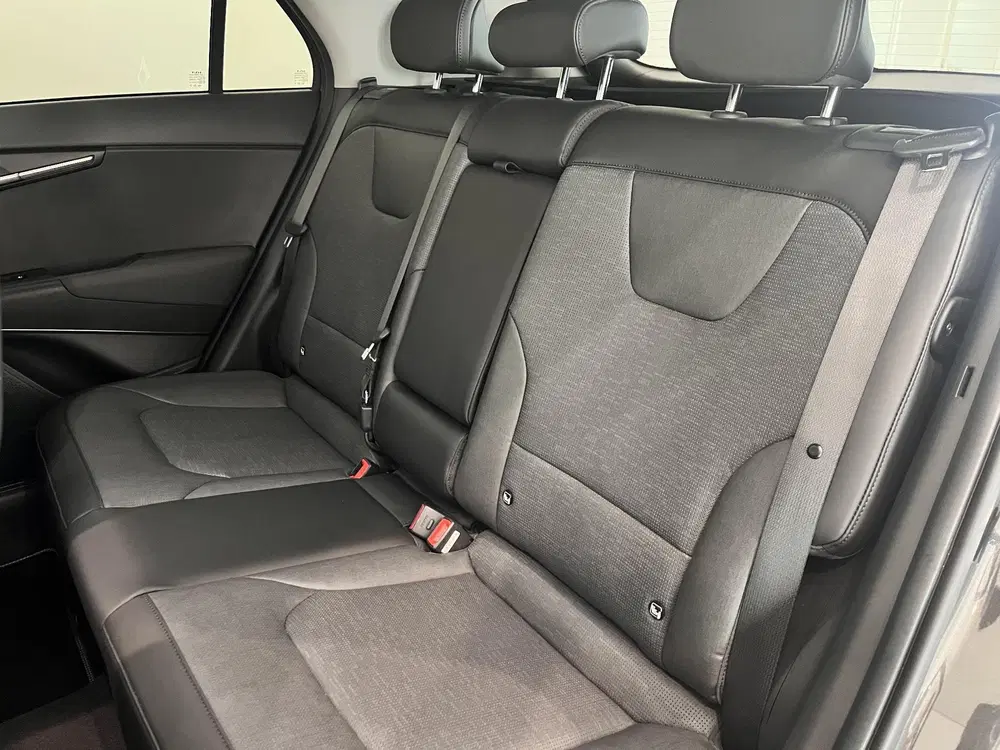 Kia Niro 1.6 GDi Hybrid ExecutiveLine uit 2023, foto 8