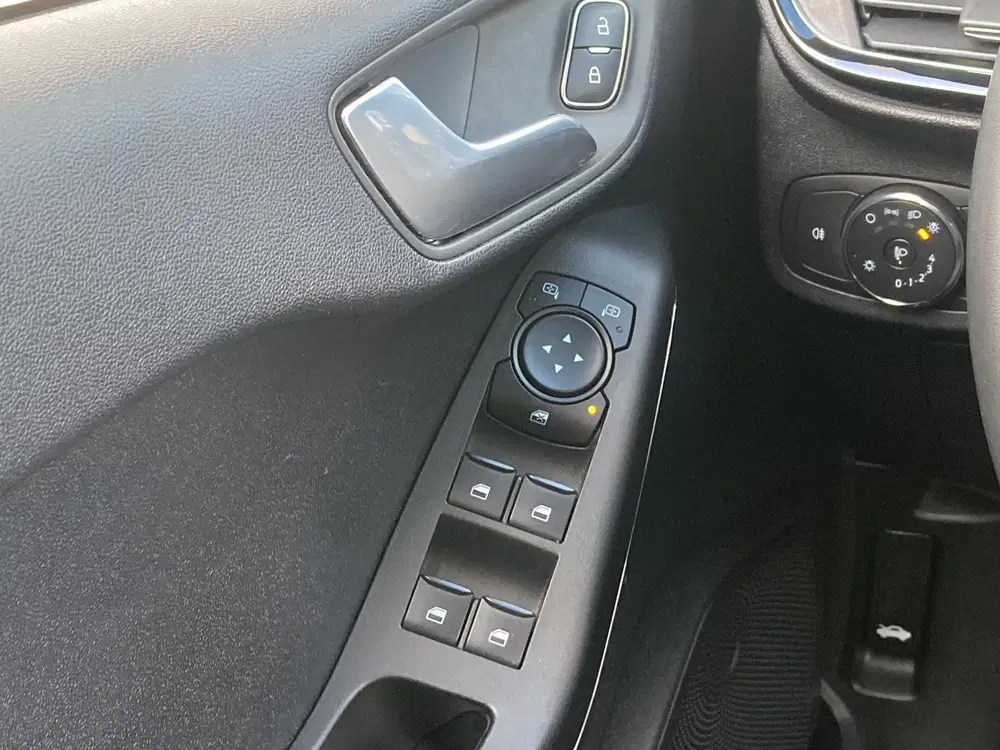 Ford Fiesta 1.0 EcoBoost Hybrid 125 pkTitanium Apple C uit 2023, foto 11