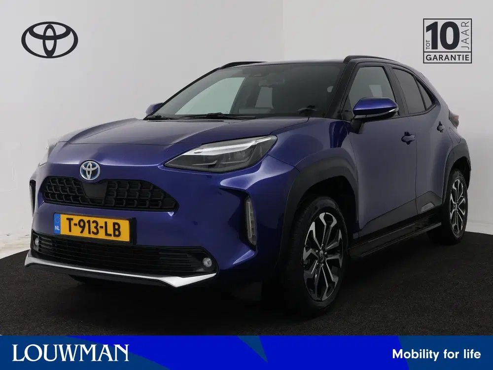 Toyota Yaris Cross 1.5 Hybrid Business Plus uit 2023