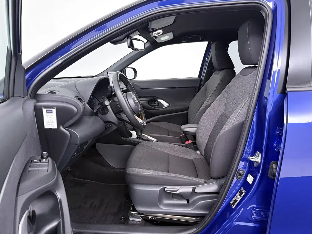 Toyota Yaris Cross 1.5 Hybrid Business Plus uit 2023, foto 13