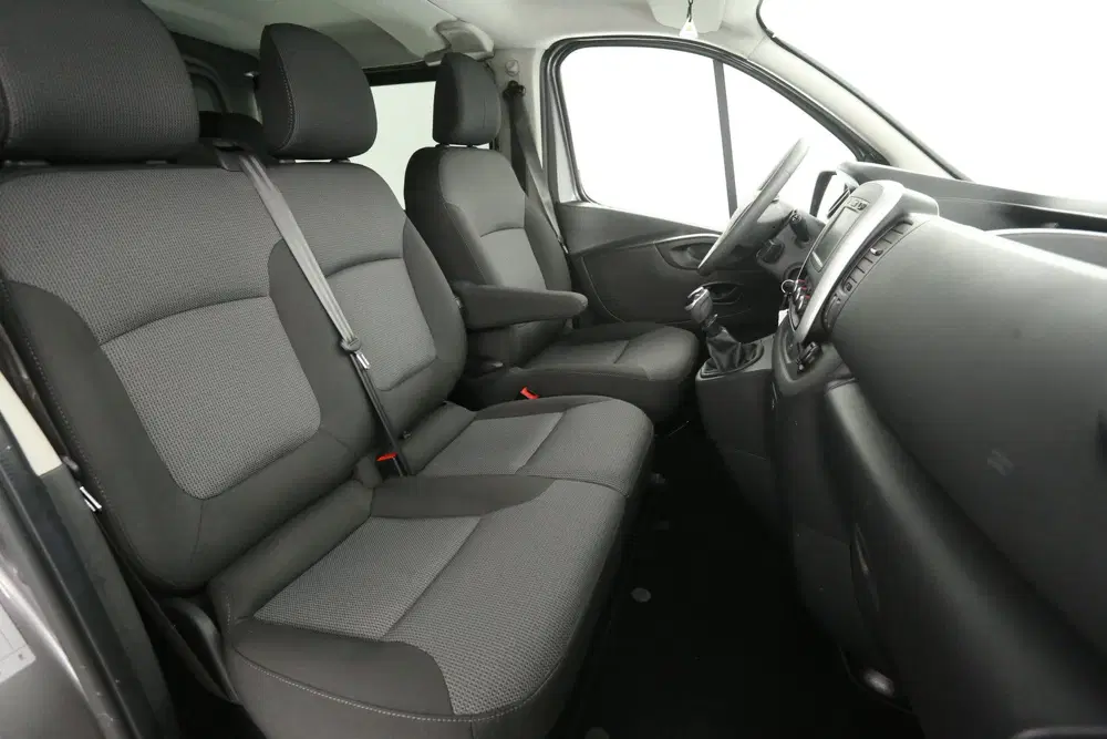 Renault Trafic 2.0 dCi 145PK T29 L2H1 uit 2020, foto 11
