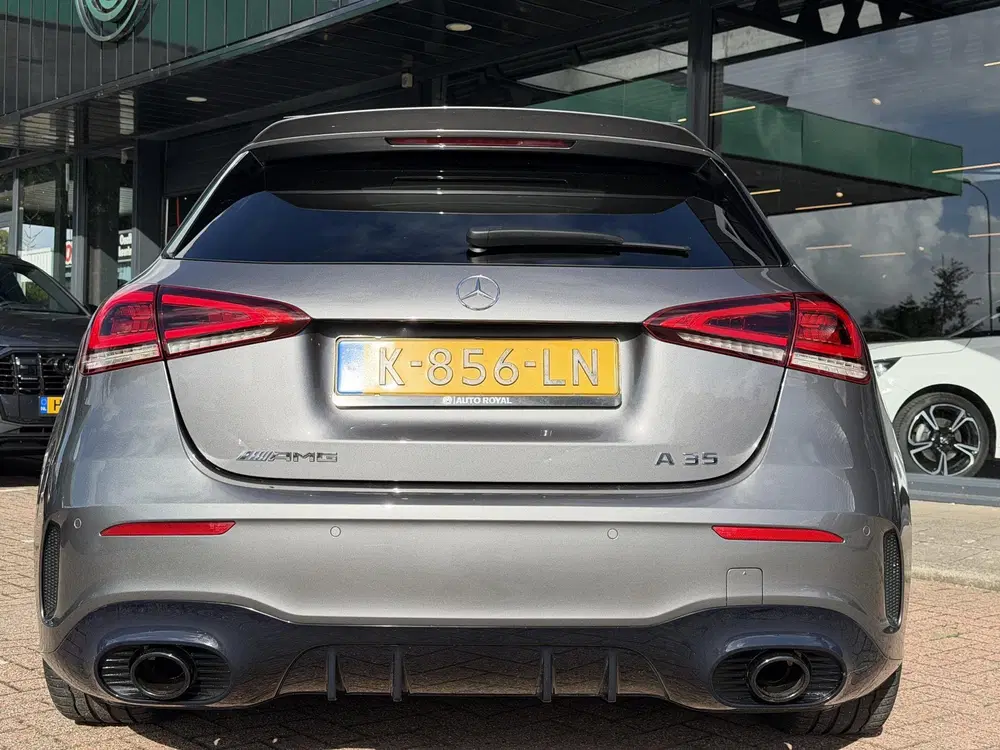 Mercedes-Benz A-Klasse AMG 35 4MATIC Premium PANORAMADAK uit 2019, foto 7
