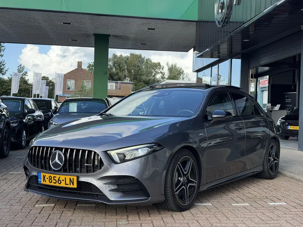 Mercedes-Benz A-Klasse AMG 35 4MATIC Premium PANORAMADAK uit 2019, foto 8