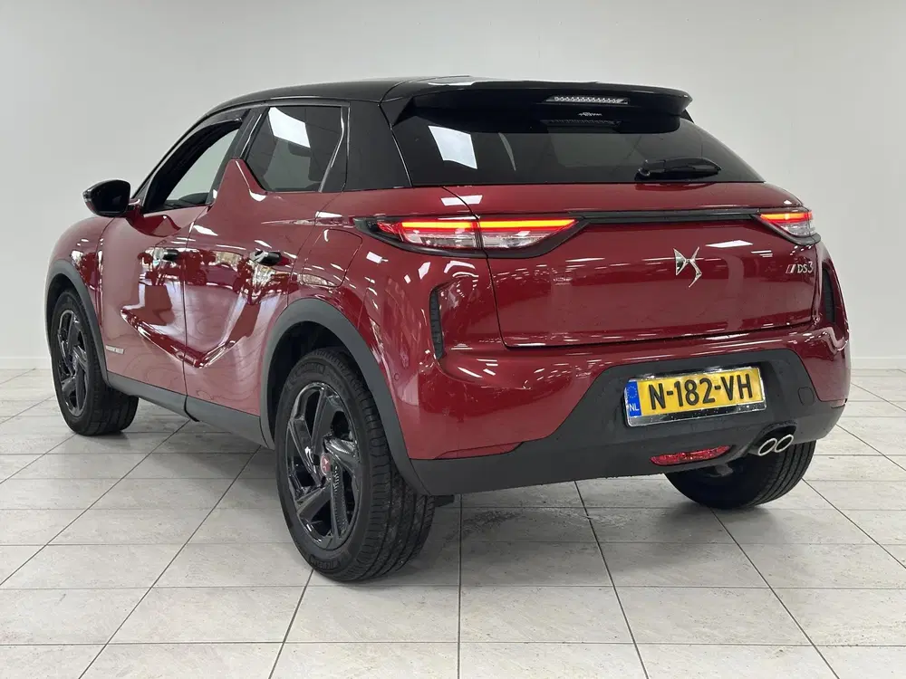 DS Automobiles DS 3 Crossback DS 3 Crossback 1.2 PureTech Performance Li uit 2022, foto 6