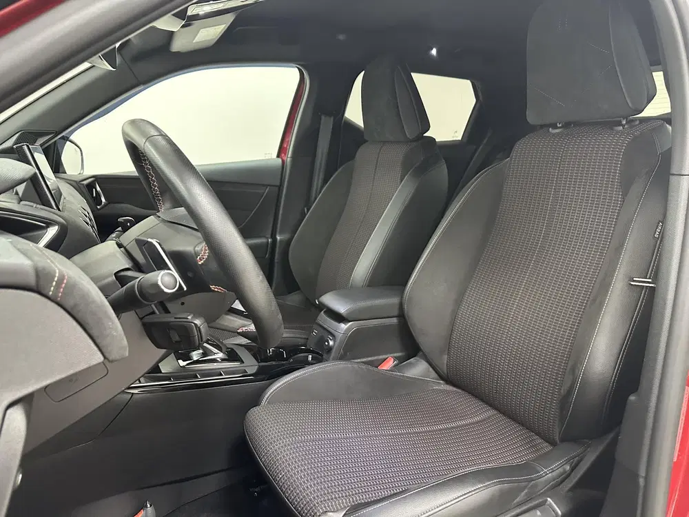 DS Automobiles DS 3 Crossback DS 3 Crossback 1.2 PureTech Performance Li uit 2022, foto 7