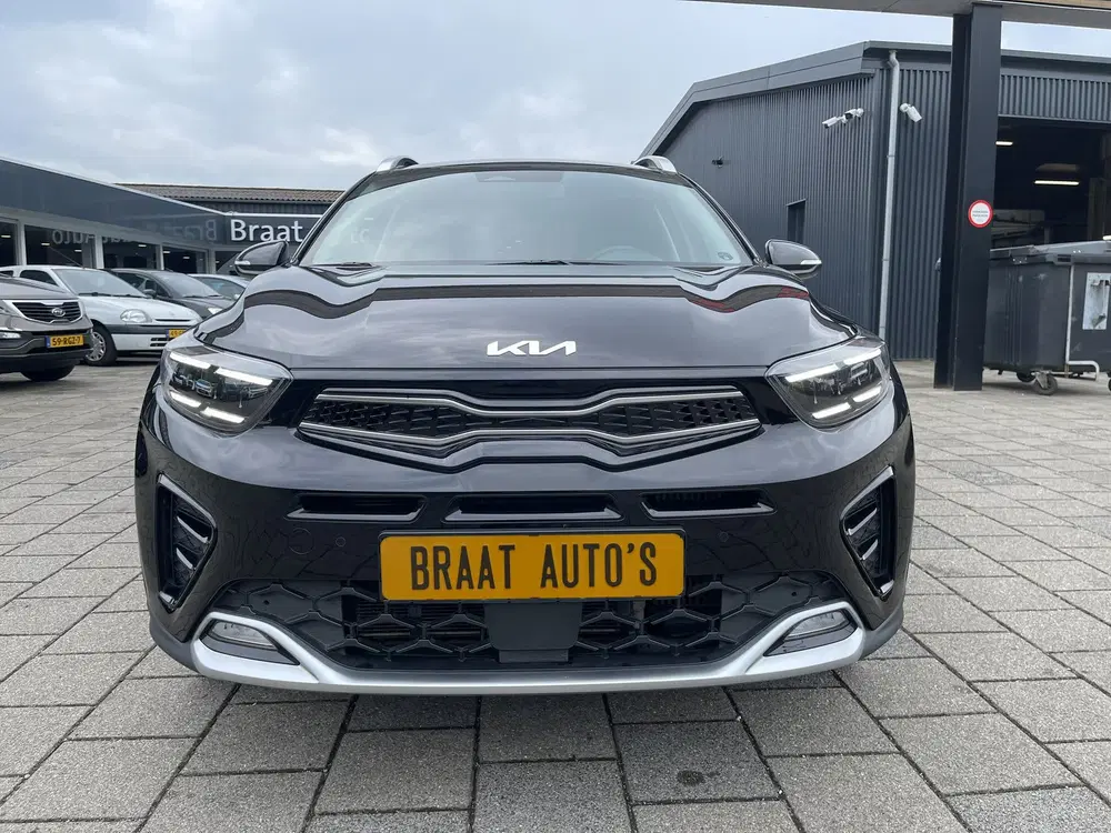 Kia Stonic 1.0 T-GDi MHEV GT-Line l PANO l STOELVERW. uit 2023, foto 2