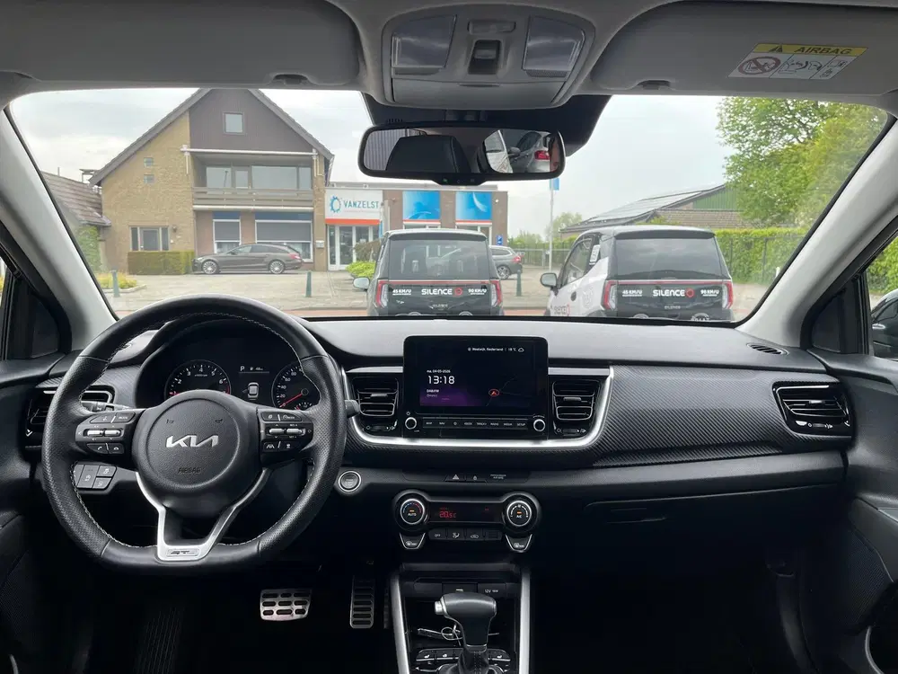 Kia Stonic 1.0 T-GDi MHEV GT-Line l PANO l STOELVERW. uit 2023, foto 6