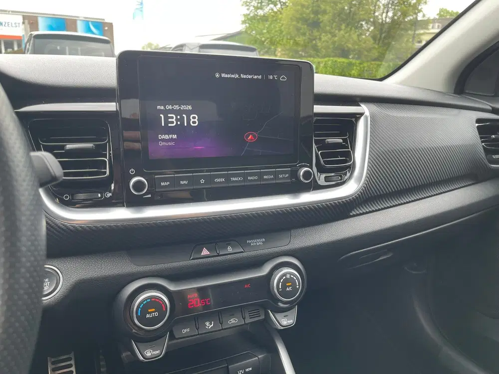 Kia Stonic 1.0 T-GDi MHEV GT-Line l PANO l STOELVERW. uit 2023, foto 8